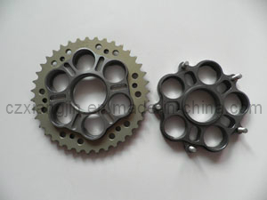 CNC Precision Aluminum Alloy Motorcycle Sprocket with Sprocket Carrier