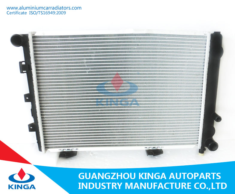 Car Radiator for Benz W124/200d/250td'84-93 Mt