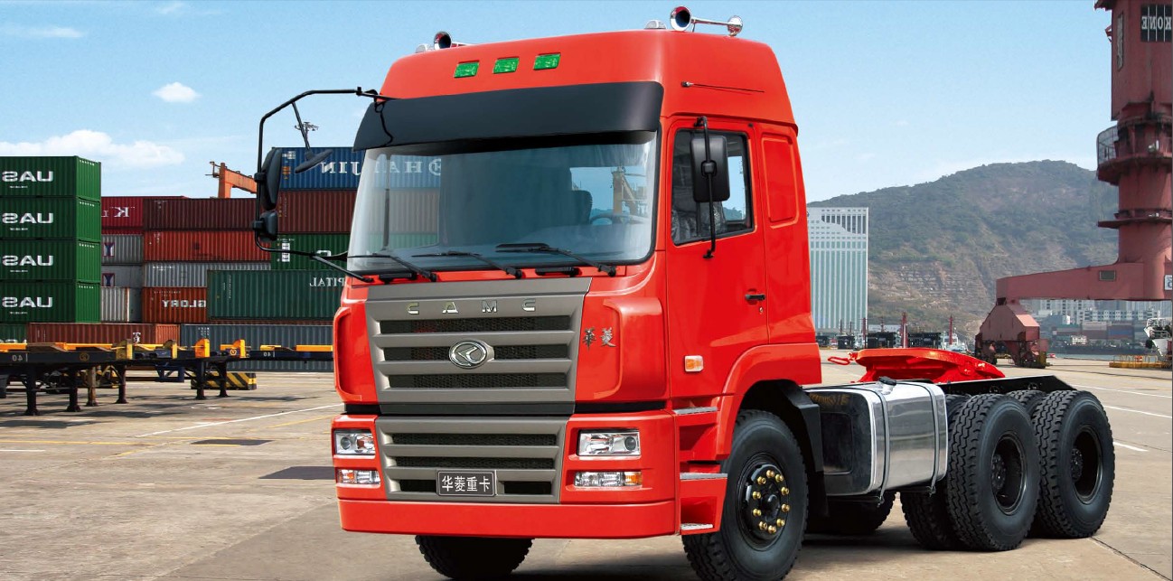 China Popular Camc Tractor Truck of 420HP 6X4